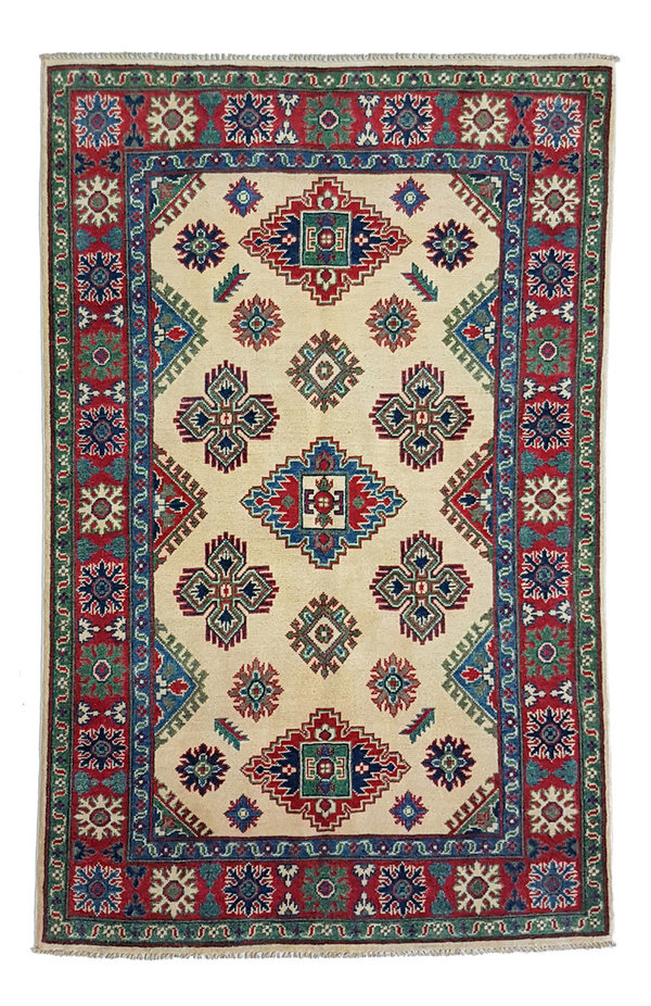 Hand knotted  6'1x4'0 wool kazak area rug  187x122 cm  Oriental carpet